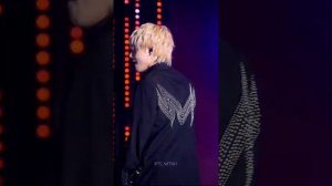 Сногсшибательный  Ким Тэхён. Не огонь,а настоящий пожар!Адреналин зашкаливает!  #taehyung  #bts