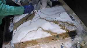 GOLDEN ILLUMINATIONS Epoxy Resin Painting Demo