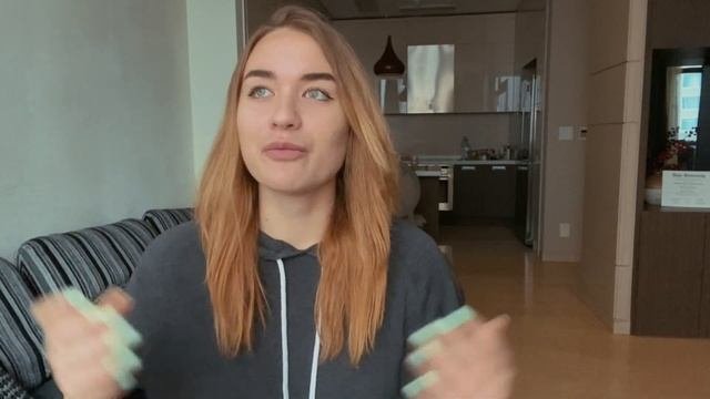 я поступила на магистратуру в Австралию.