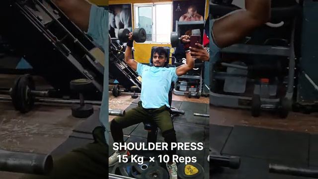 Apne Aap ko Hamesha Push kro. 15 × 2 = 30 kg ×10 Reps #shoulderpress #shoulderworkout #shoulder