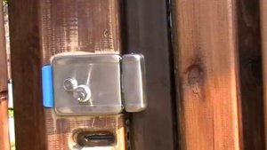 Установка видеодомофона CTV-DP1400M.Installing the video door CTV-DP1400M.