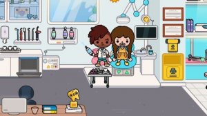 Из БОТАНКИ в ПОПУЛЯРНУЮ в ШКОЛЕ! Грустная история ? Тока Бока Toca Life World