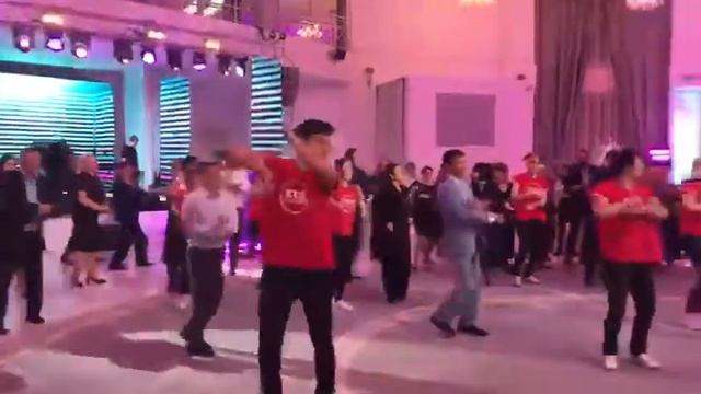 XTZ Интерактивный шоу-балет. Booking 8 701 111 64 83 (Теона) смотреть онлайн