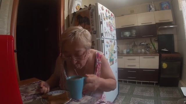 МУКБАНГ. БЛИНЫ С ТВОРОГОМ. смотреть онлайн