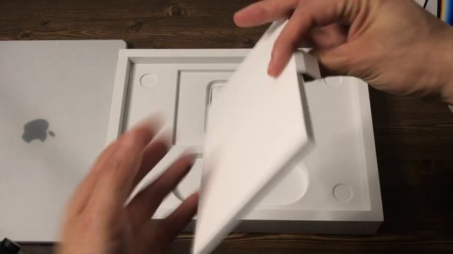 Unboxing Macbook Pro M1 Max 14 inch смотреть онлайн