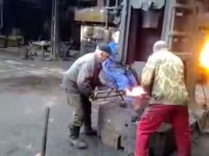 Как делают танки . Сверх прочная сталь .