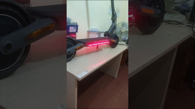 dLight Ultra - Deck LED lights for Xiaomi Scooter 4 Ultra.