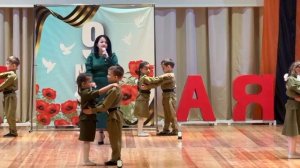 "Песня о далёкой Родине"