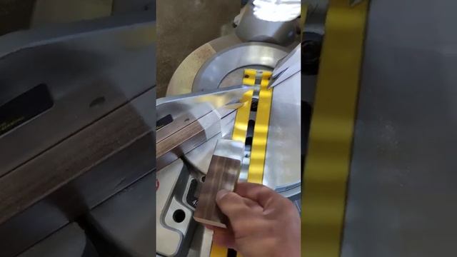 Как стыковать рейки на стене и потолке смотреть онлайн