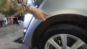 КАК СНЯТЬ БАМПЕР TOYOTA SIENTA .