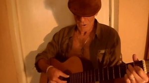 Девушку из маленькой таверны...