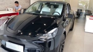 Tesla Model Y без посредников в Китае. Краткий обзор китайской версии Model Y