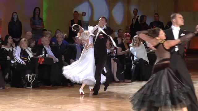 2016 PRO BALLROOM FINAL "HOLIDAY DANCE CLASSIC" (Vadislav Shakhov & Ekaterina popova) смотреть онлайн
