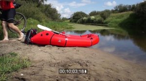 Пакрафт. Надуваем и размещаем на нем байк.