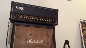 Gibson Firebird 70s Tribute, Vox AC50CPH, Marshall 1965 wit
