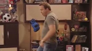 парень нереально круто танцует!! лучший танец в мире