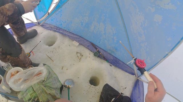 рыбалка в минус 30 на озере чаны смотреть онлайн