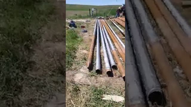 Следующий этап после бурения, это обсадка трубы на ствол скважины. 87024044599,87471708792 смотреть онлайн