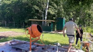 СТРОИТЕЛЬСТВО БАНИ 4*4 С ВЕРАНДОЙ. СВОИМИ РУКАМИ . ЗАЛИВКА ФУНДАМЕНТА.