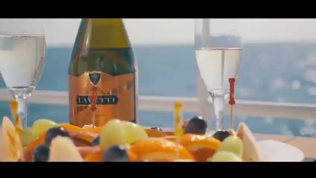 Морские прогулки на теплоходе "Дагомыс".