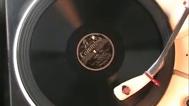 Vintage French Music - SANS TOI by Mlle Lucienne Boyer