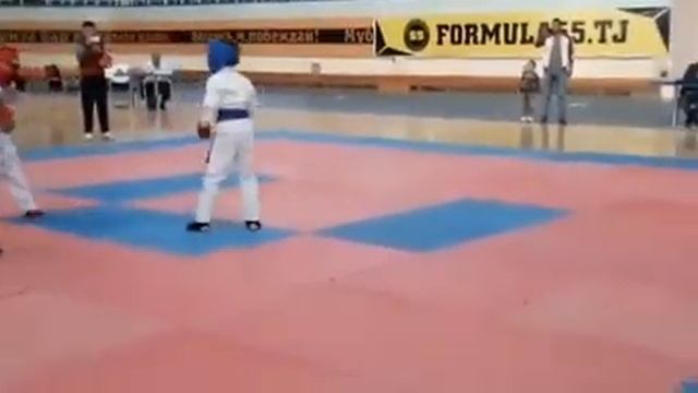 Содиков амрулло красный шлем в город худжанд???? смотреть онлайн