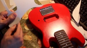 Электрогитара для ребенка своими руками (Все части вместе)