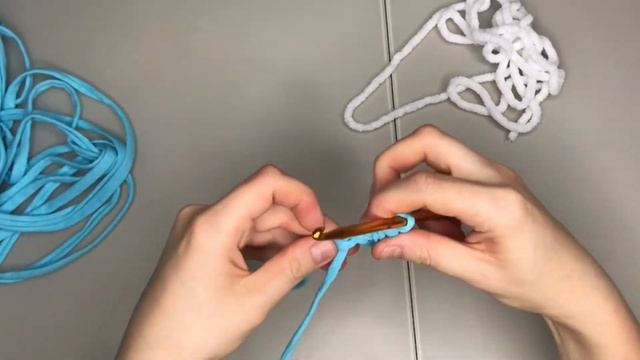 ёлочные игрушки своими руками из трикотажной пряжи❄ варежка, рождественский носок или сапог● часть