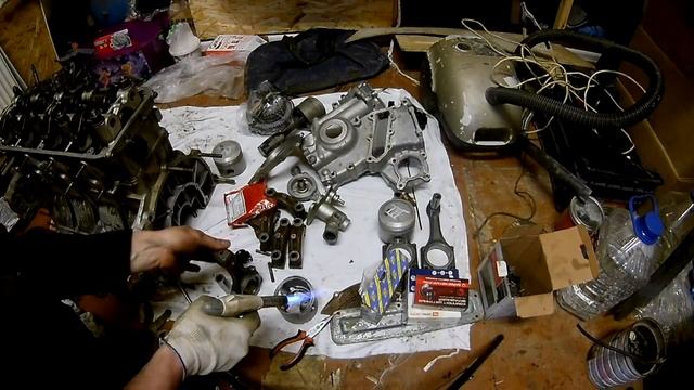 Москвич 2140SL Сборка мотора 1.8 (Часть 1) смотреть онлайн