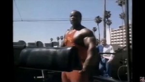 САМЫЙ НЕСТАРЕЮЩИЙ БИЛДЕР АЛЬБЕРТ БЕКЛЕС