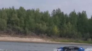 Лодка перевернулась