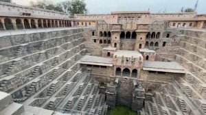 Тайна колодца Чанд-Баори | Самый древний колодец Индии