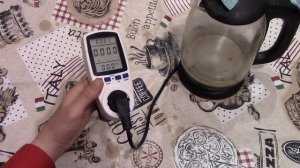 Как измерить сопротивление в розетке .