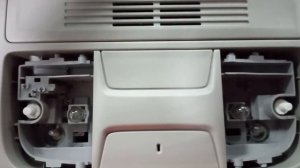 Honda Insight как снять плафон