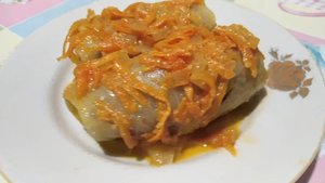 Голубцы под соусом. Голубцы в духовке с мясом и рисом. Что приготовить на ужин или на обед