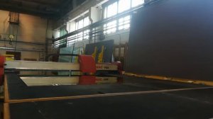 Резка стекла на производстве АВТ Стекло