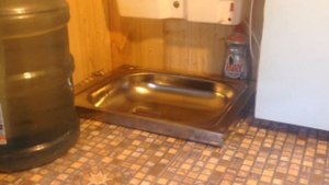 Обустравиваем летнюю кухню Проводка, столешница, вода