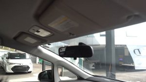 TOYOTA WISH S SPEC 1.8 VS TOYOTA WISH X 1.8