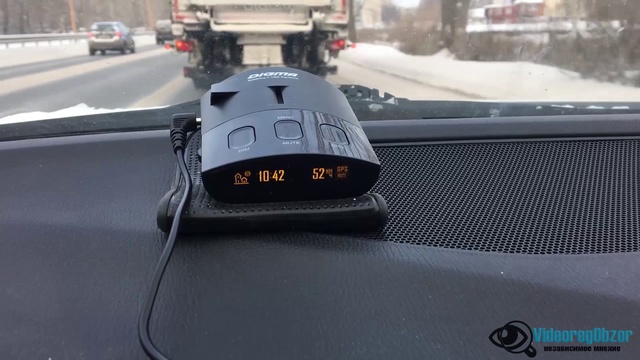 Обзор радар-детектора Digma SafeDrive T-1000 SIGNATURE смотреть онлайн
