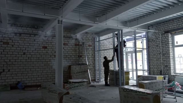 строители. алюминиевые перегородки...