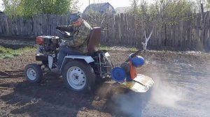 Посадка картофеля новым самодельным минитрактором. 2023.
