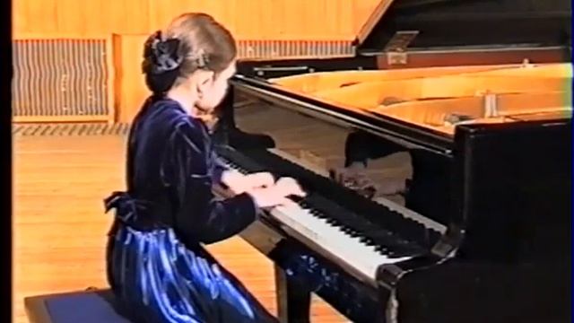 Alexey Mylnikov "Menuet" смотреть онлайн