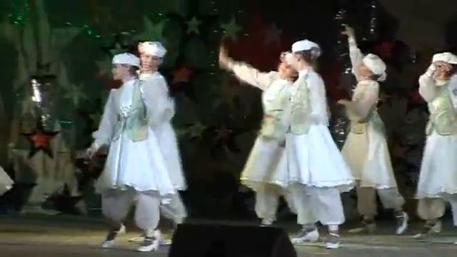 Танцы для детей (Ансамбль танца "Каскад" г.Казань "Весенние напевы") с смотреть онлайн