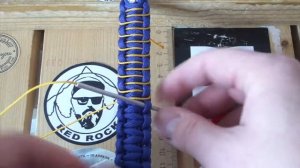 Как прошить микрокордом браслет из паракорда. Tutorial how to flash a microcord paracord bracelet