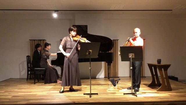 トリグヴェ・マドセン　ヴァイオリン、ホルンとピアノのための三重奏曲 смотреть онлайн