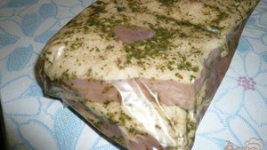 Грудинка запеченная в пакете