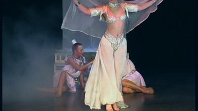 nefertiti-rol-divx смотреть онлайн