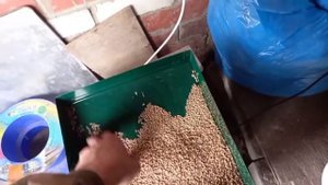 Преобрел зернодробилку "Колос"