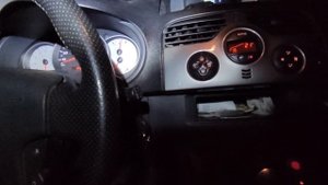 Рено Кенго - Ремонт - Дым из под руля ?