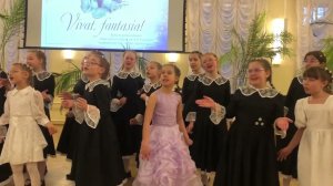 Песенка про чудеса (музыка Виктора Плешака, стихи А. Таскина) - образцовый хор "Небесные ласточки"